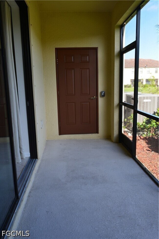 Building Photo - 14707 Summer Rose Way