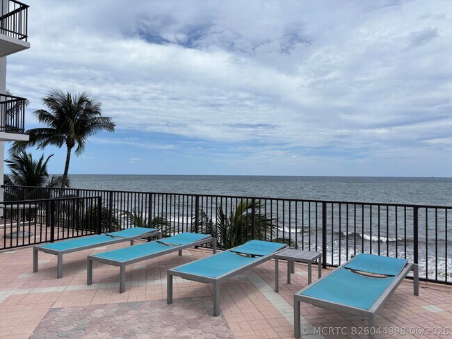 Building Photo - 4280 Galt Ocean Dr