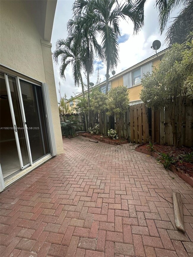 Building Photo - 5486 NW 112th Path