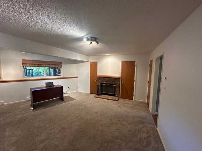 Building Photo - 20 South St