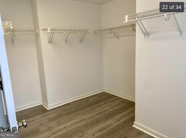 Building Photo - 249 Clifton Ln