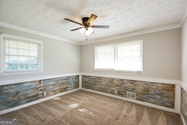 Building Photo - 3730 Sunny Hill Dr