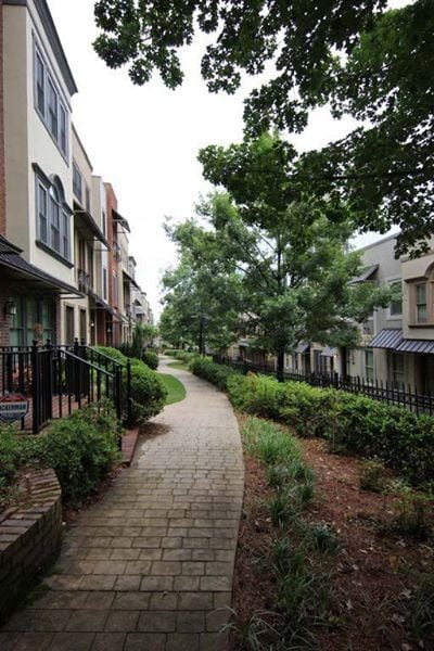 Building Photo - 1219 Mecaslin St NW