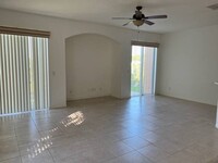 Building Photo - 3Br 2.5Bath Waterfront Townhome for Rent