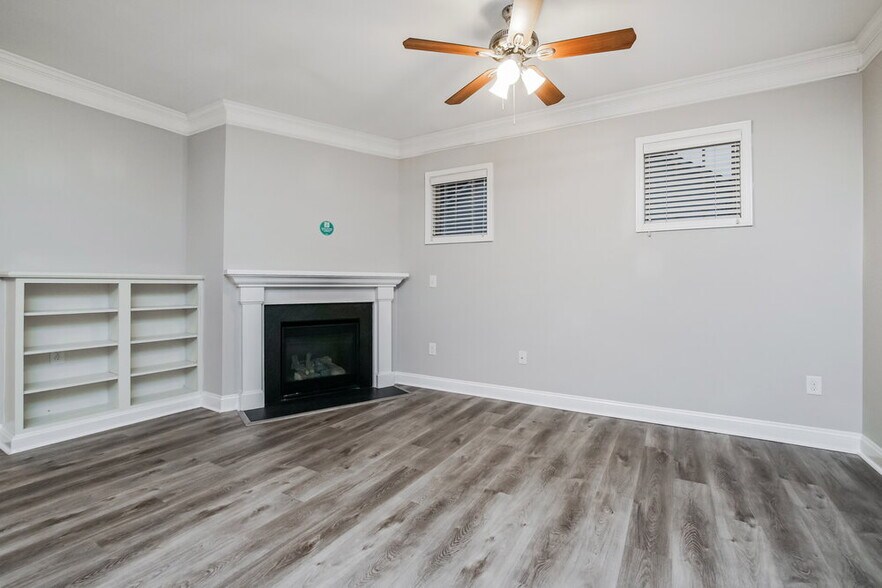 Building Photo - 108 Heathwood Dr