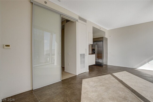 Building Photo - 3722 S Las Vegas Blvd