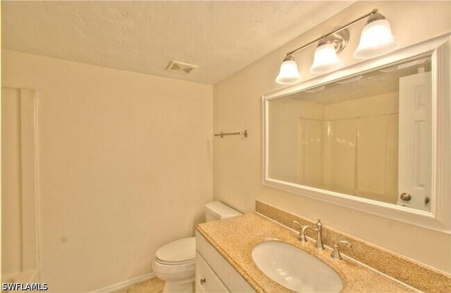 Building Photo - 2385 Naples Trace Cir