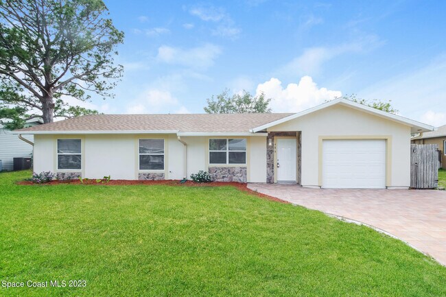 Primary Photo - 486 Catalina Ave