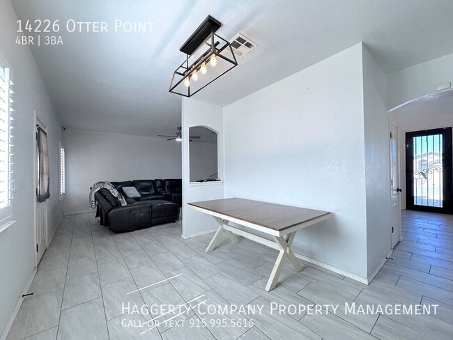 Building Photo - 14226 Otter Point Ct