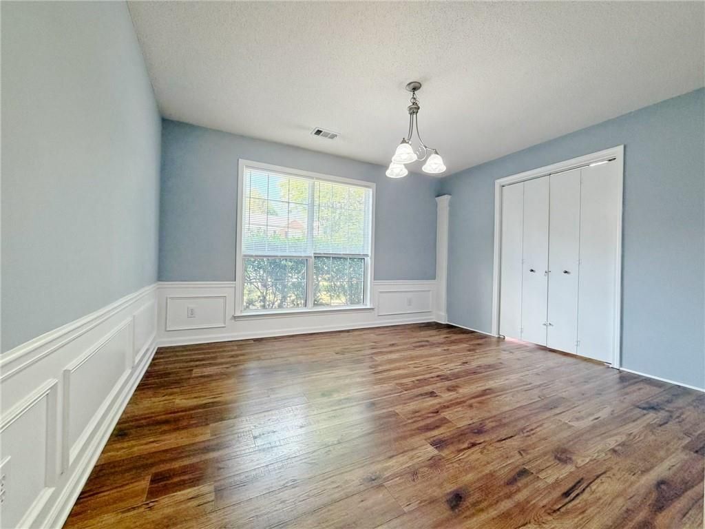 Building Photo - 11545 Carriage Park Ln