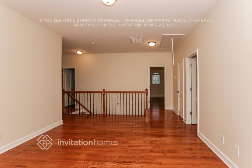 Building Photo - 8013 Whitehawk Hill Rd