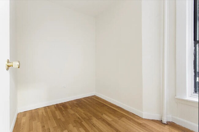 Building Photo - Rivington & Clinton St.