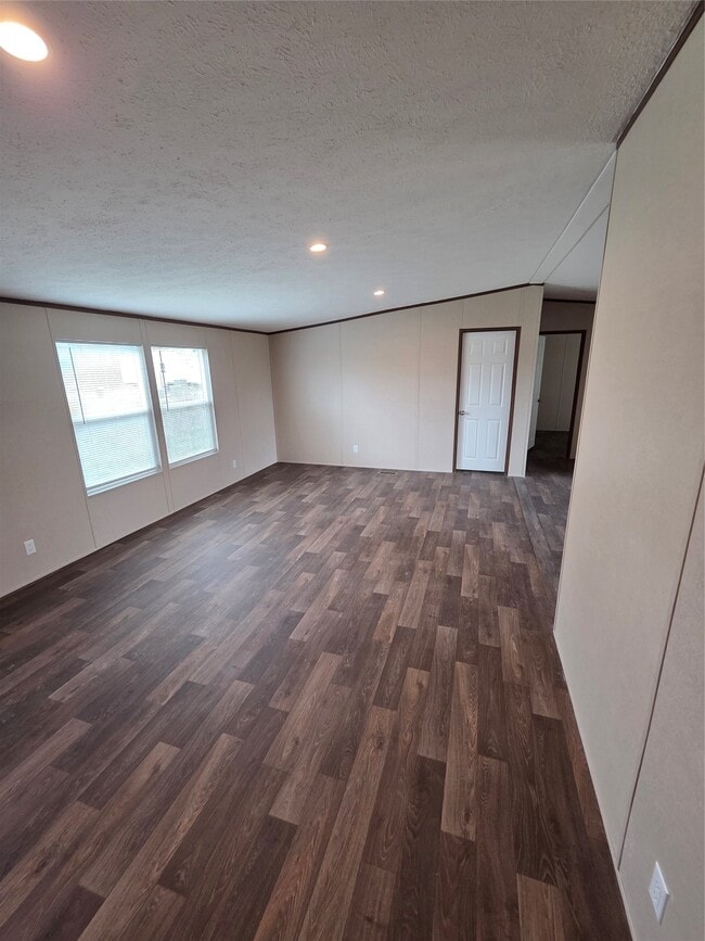 Building Photo - 5161 Road 5913 Rd