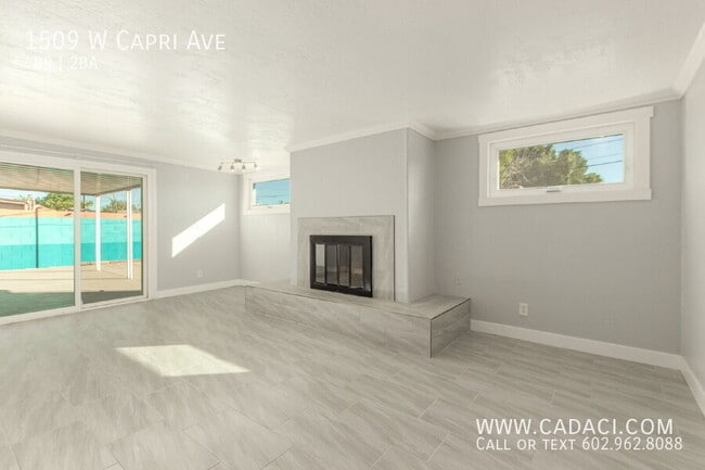 Building Photo - 1509 W Capri Ave