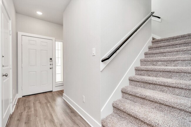 Building Photo - 21010 Montego Breeze Ln