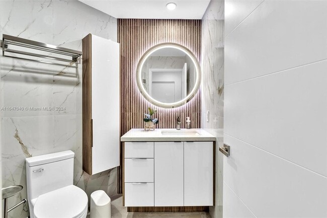 Building Photo - 9940 Watermill Cir