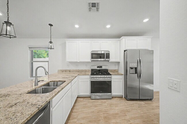 Building Photo - 17447 N Marina Ave