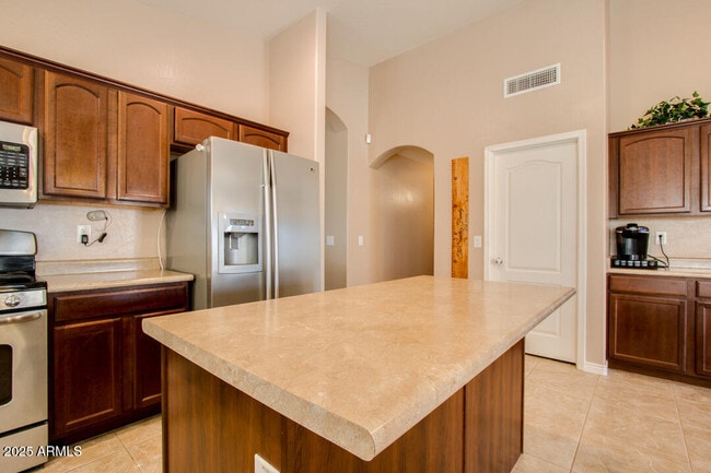 Building Photo - 17597 W Corrine Dr
