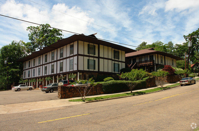 Building Photo - Pagoda Village