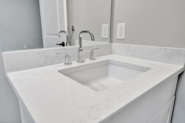 Building Photo - Stunning Brand New Build ~ Sarasota Grand Park 3 bed/3 bath/2 car garage