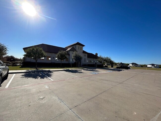Building Photo - 1400 Via Toscana Ln