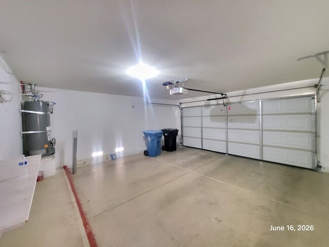 Building Photo - 4523 Sparwood Dr