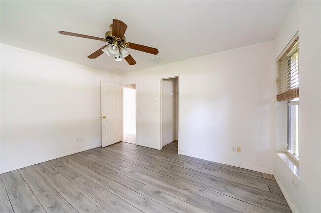 Building Photo - 7205 Hibiscus Rd