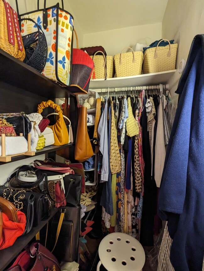 Building Photo - 854 Massachusetts Ave