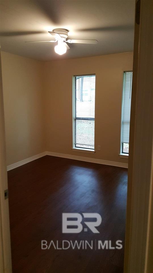 Building Photo - 112 Wildwood Dr