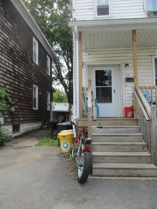 Primary Photo - 77 Franklin St