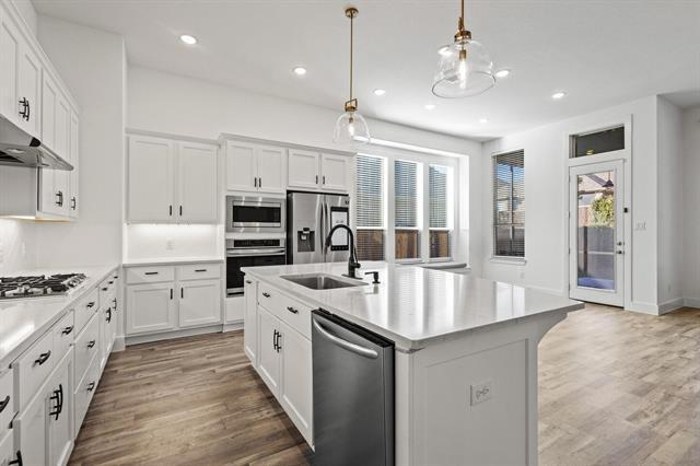 Building Photo - 1506 Snowdrop Dr