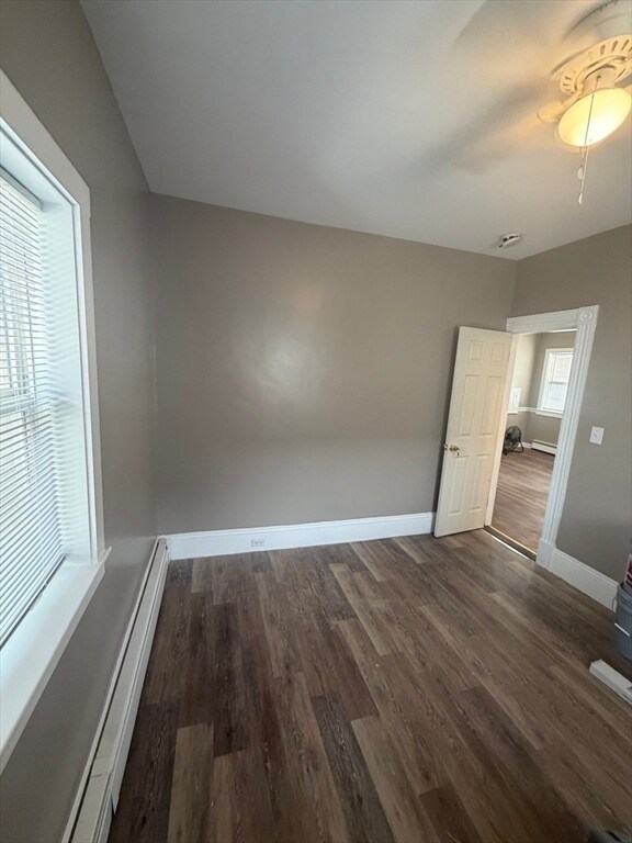 Building Photo - 531 Ash St