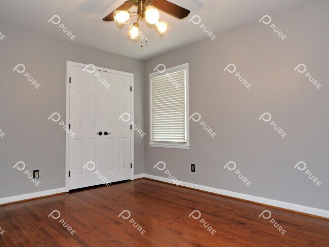 Building Photo - 1717 Haynes Ave NE