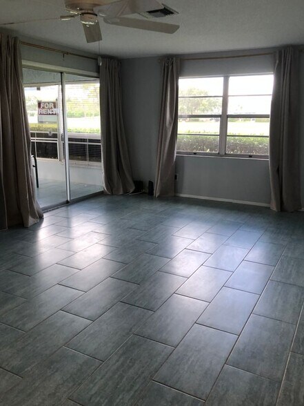 Building Photo - 3815 Teeside Dr