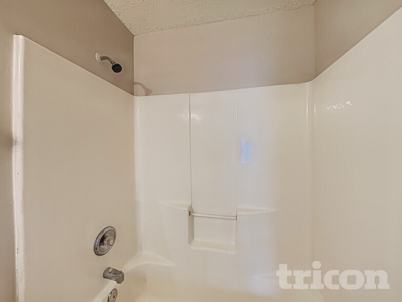 Building Photo - 4429 Devonhill Ln