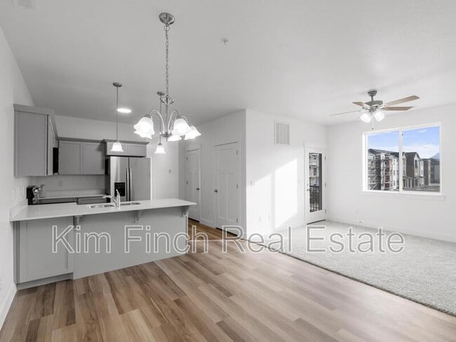 Building Photo - 4126 W 1530 N