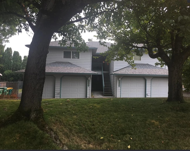 Building Photo - 1202 SW 257th Dr