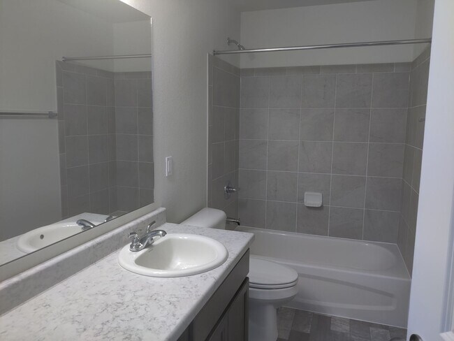 Building Photo - New Home in Enclaves - Close to Barnes Rd!