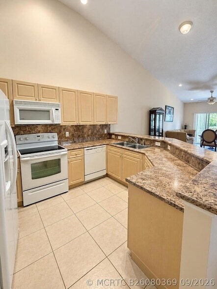 Building Photo - 2405 Windjammer Way