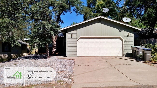 Building Photo - 3847 Red Bluff St