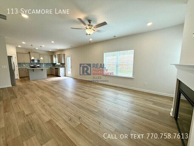 Building Photo - 113 Sycamore Ln