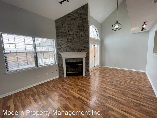 Building Photo - 2 br, 2 bath House - 3033 Bonanza Drive