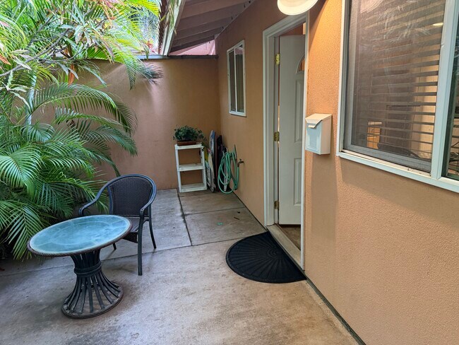 Building Photo - 2651 Moolio Pl