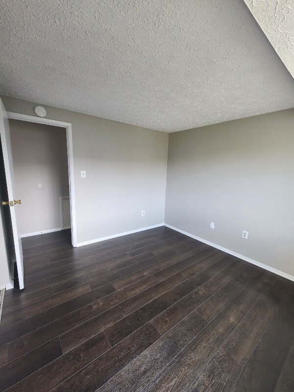 Building Photo - 19529 Gunners Branch Rd