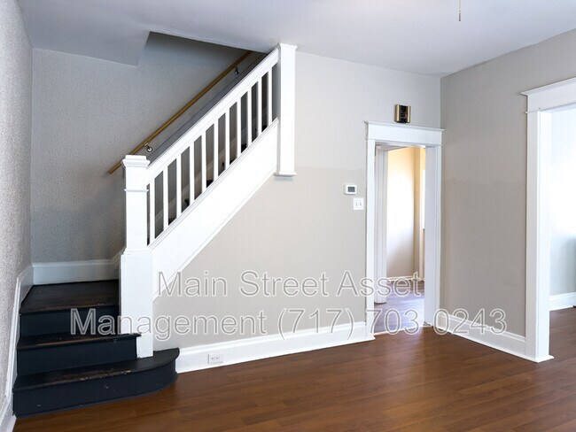 Building Photo - 1620 Randolph St