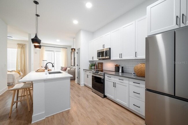 Building Photo - 11929 Pioneers Way