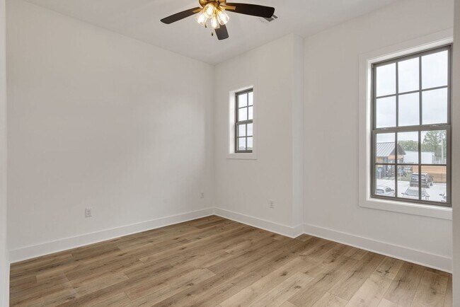 Building Photo - COMING SOON in SUGAR MILL POND!