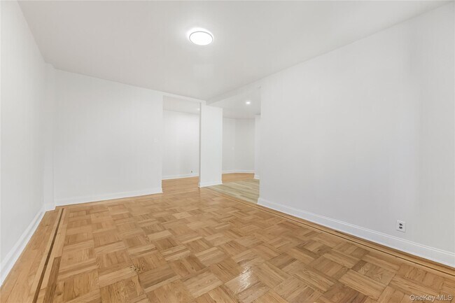 Building Photo - 1100 Grand Concourse