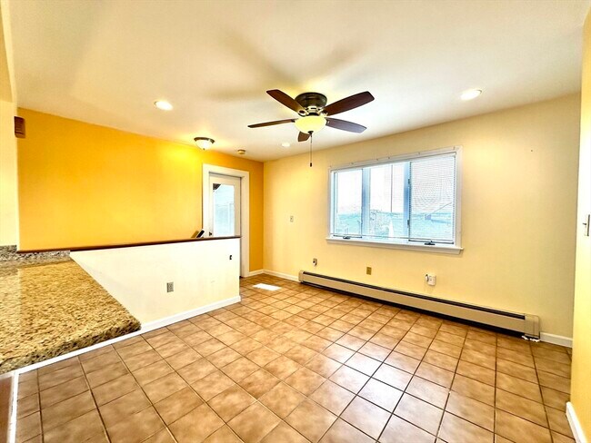 Building Photo - 86 Palfrey Rd