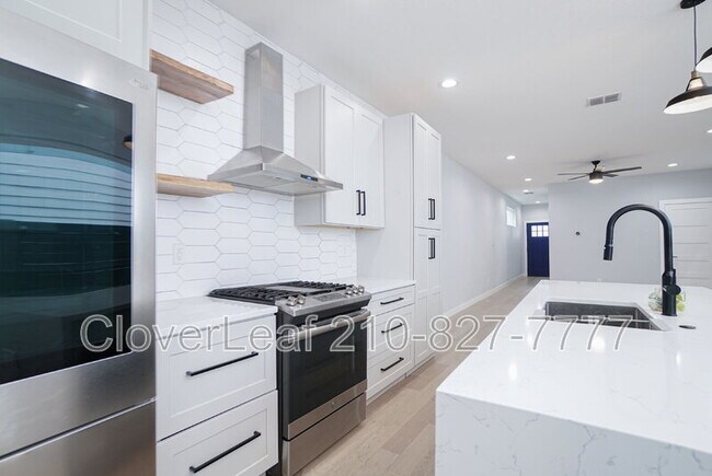 Building Photo - 2109 Schley Ave